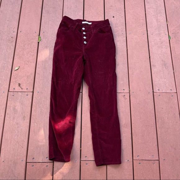 Levi's Burgundy 724 High Rise Straight Jeans - Picture 3 of 7